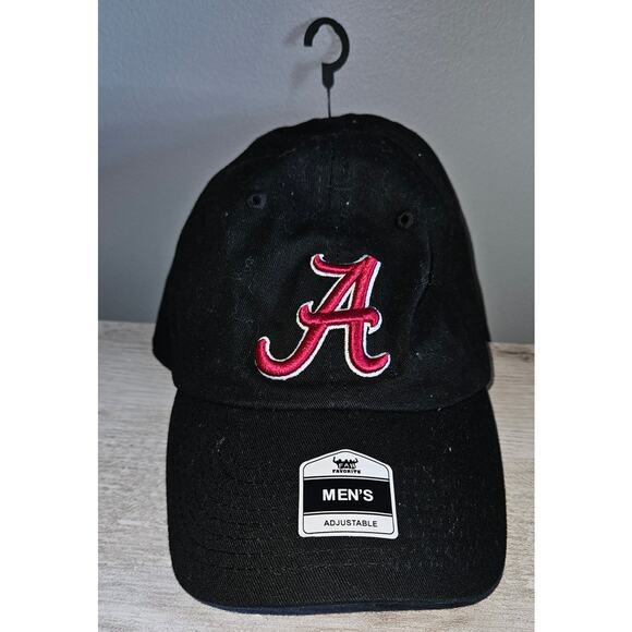 NWT Alabama Crimson Tide Hat Cap NCAA Fan Favorite Black Red One Size - Picture 1 of 9